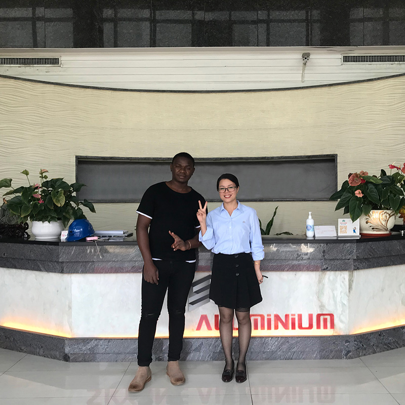Sales supervisor